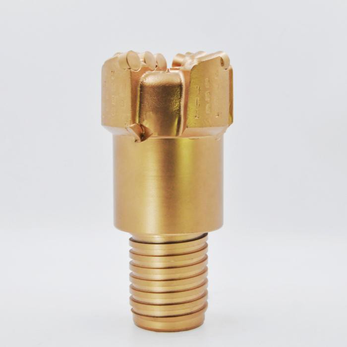 φ153, saķepināta korpusa virziena PDC urbis